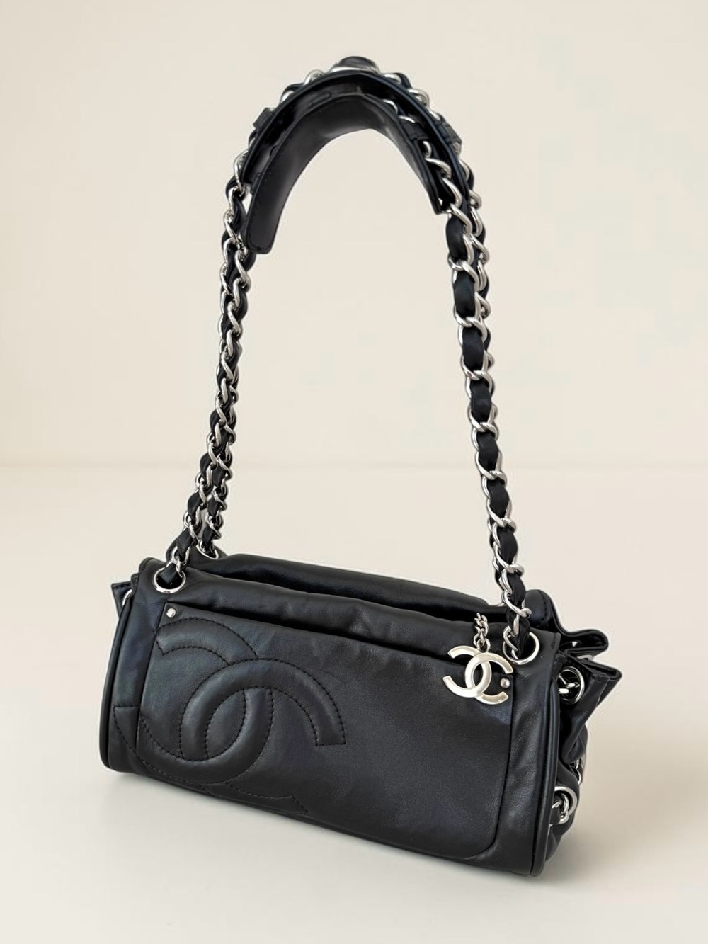 CHANEL 2006 Lux Ligne Accordian Shoulder Bag - Picture 6 of 15